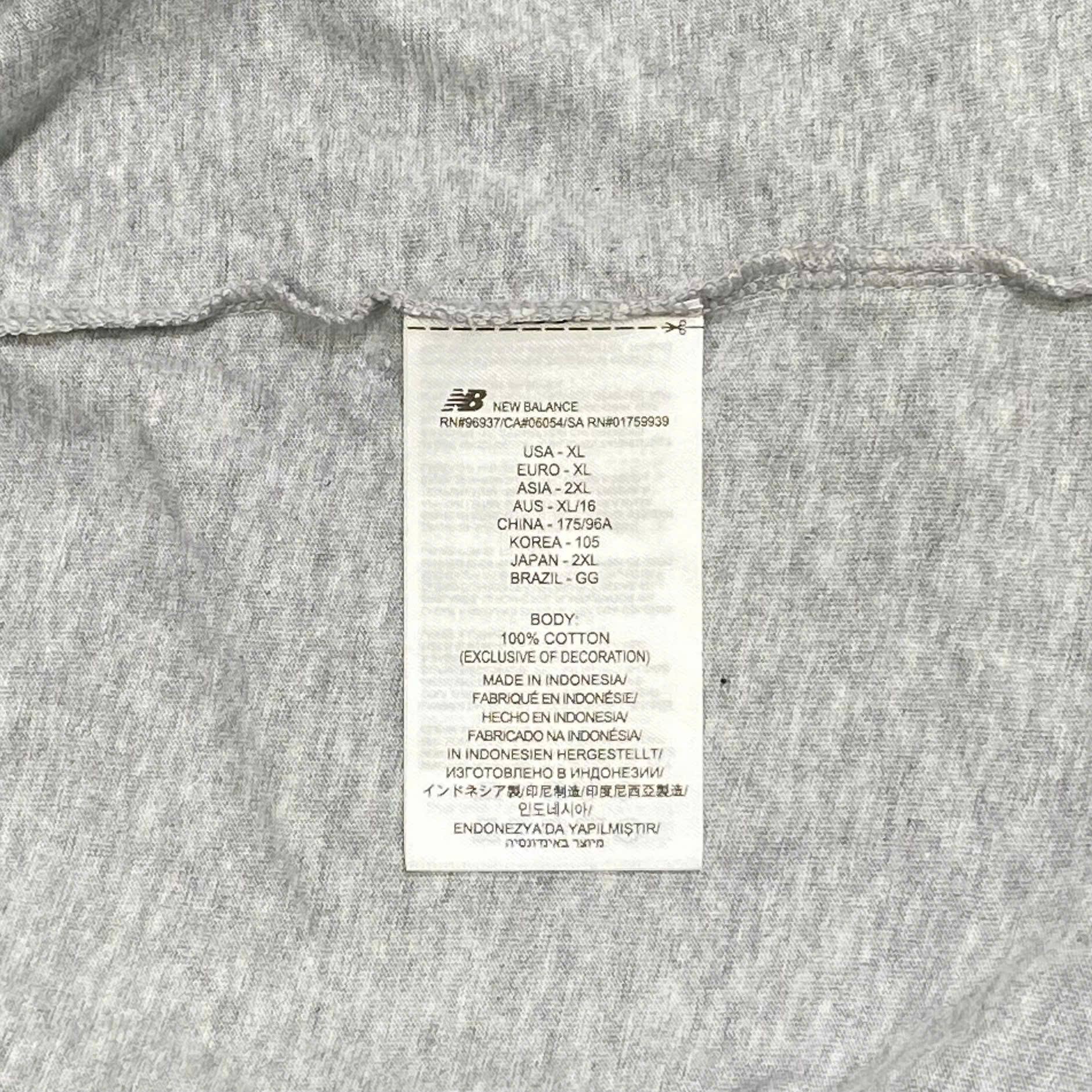  NEW BALANCE FLOWER SHOE T-SHIRT 