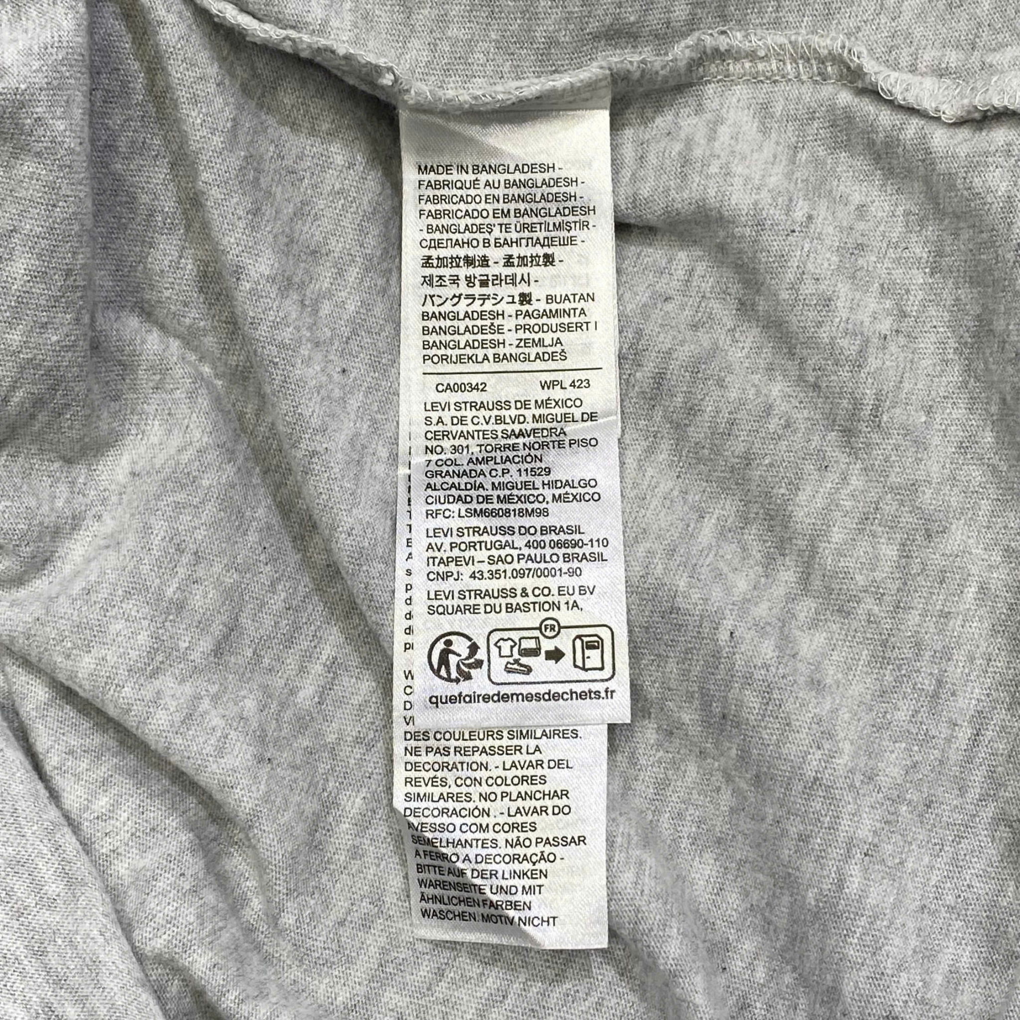  LEVI'S RELAXED SHORT SLEEVE GRAPHIC T-SHIRT 