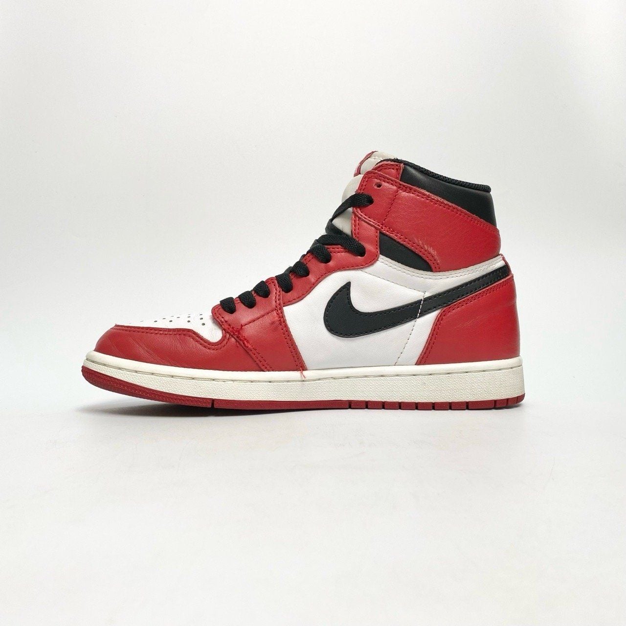  NIKE AIR JORDAN 1 RETRO HIGH OG CHICAGO 2015 555088-101 