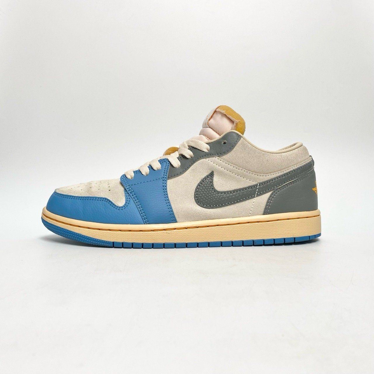  NIKE AIR JORDAN 1 LOW VINTAGE UNC GREY DZ5376-469 