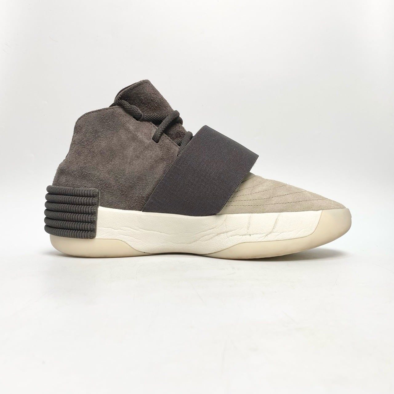  ADIDAS ATHLETICS TRAINER X FEAR OF GOD NIGHT BROWN JQ5971 