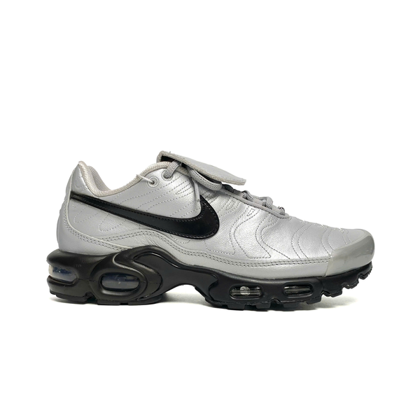  NIKE AIR MAX PLUS TNPO WOLF GREY HM6850-001 