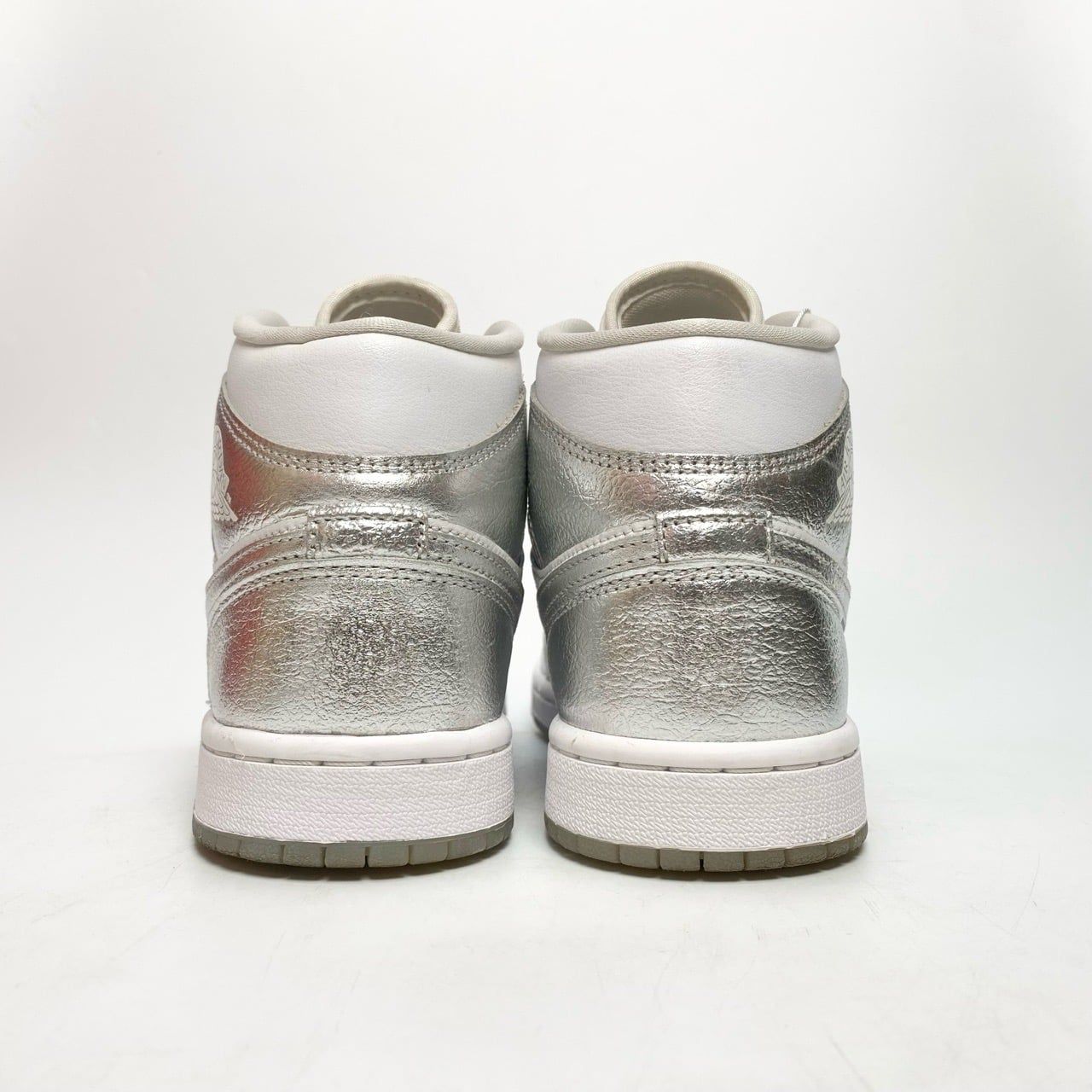  NIKE AIR JORDAN 1 MID SE METALLIC SILVER FN5031-100 