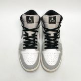  NIKE AIR JORDAN 1 MID SMOKE GREY 554724-092 