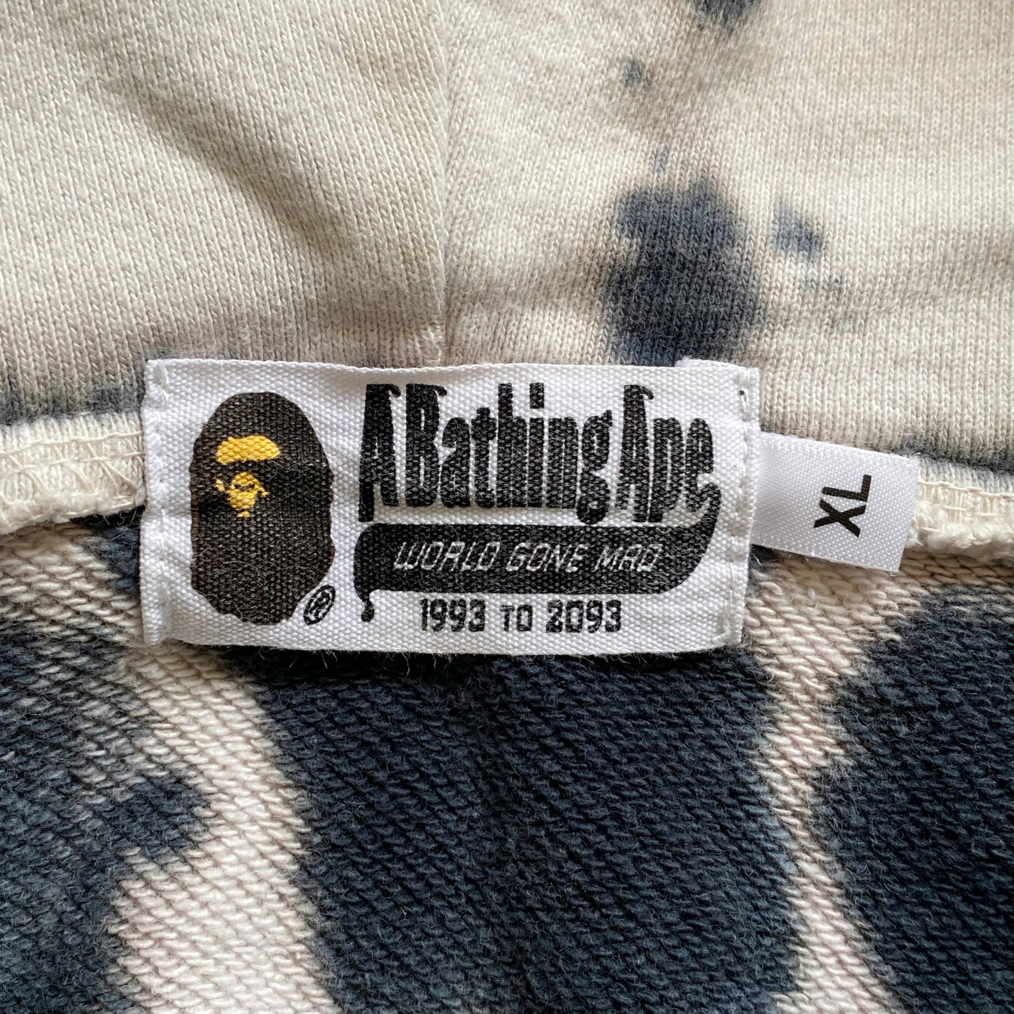  BAPE NAVY & WHITE TIE-DYE SHARK ZIP HOODIE 