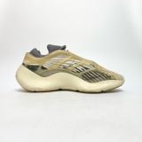  ADIDAS YEEZY 700 V3 FADE SALT ID1674 