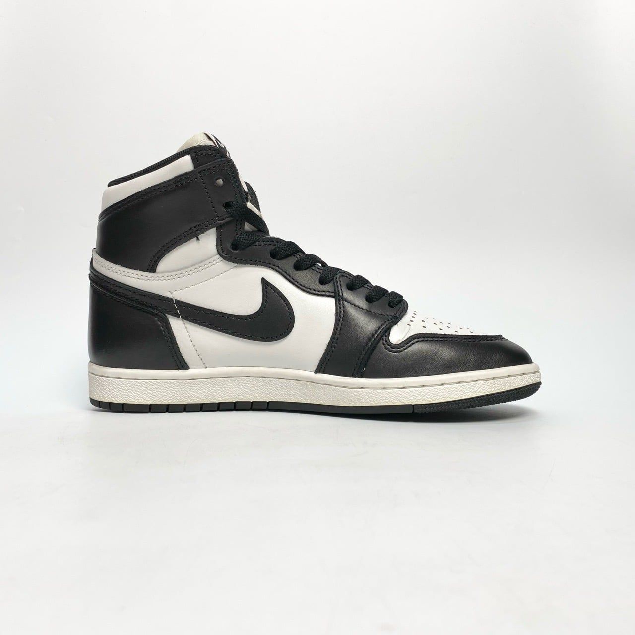  NIKE AIR JORDAN 1 HIGH 85 BLACK WHITE BQ4422-001 