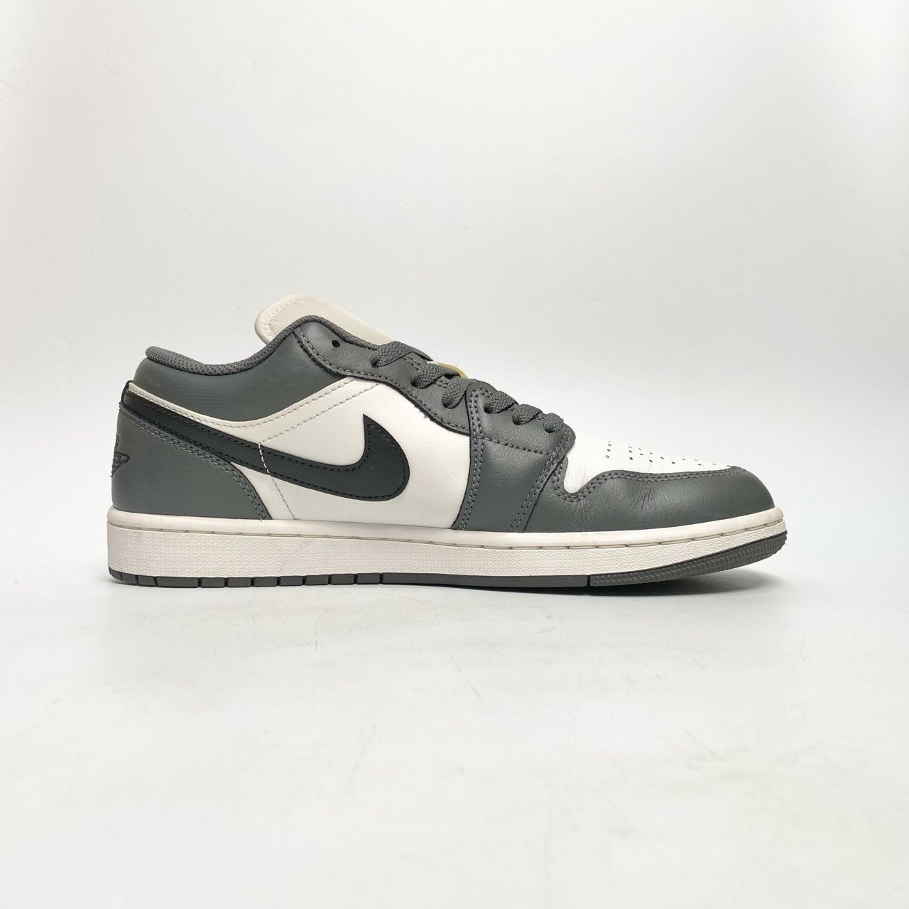  NIKE AIR JORDAN 1 LOW IRON GREY 553558-152 