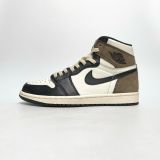  NIKE AIR JORDAN 1 RETRO HIGH OG DARK MOCHA 555088-105 