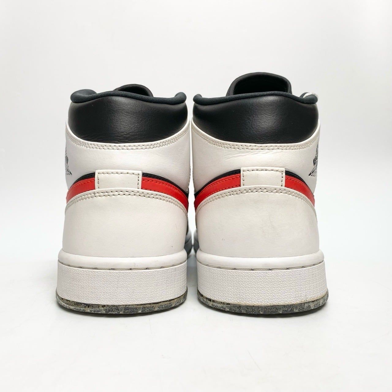  NIKE AIR JORDAN 1 MID CHILE RED 554724-075 