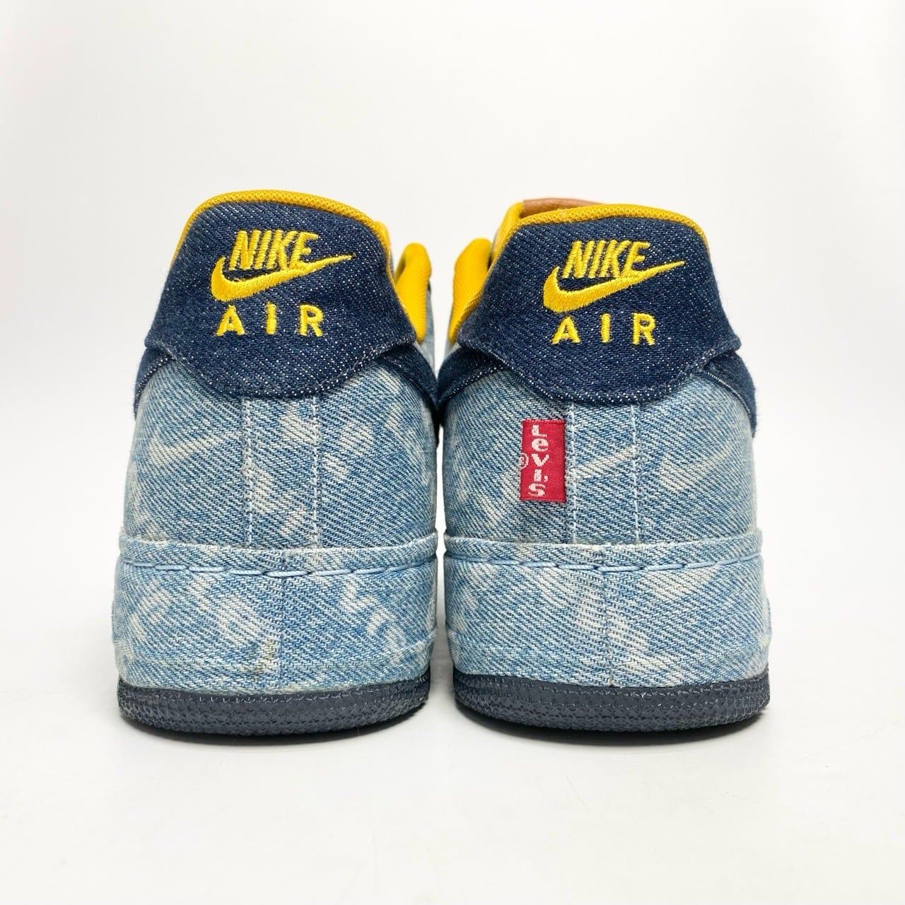  NIKE AIR FORCE 1 LOW LEVI'S EXCLUSIVE DENIM CV0670-447 