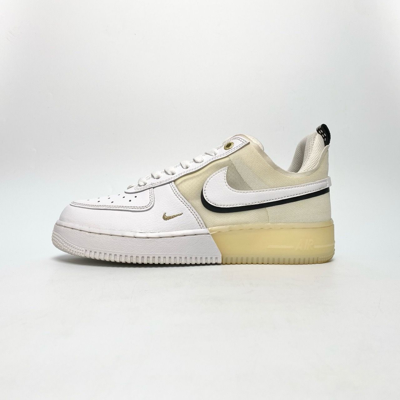  NIKE AIR FORCE 1 REACT WHITE SAIL BLACK DQ7669-100 