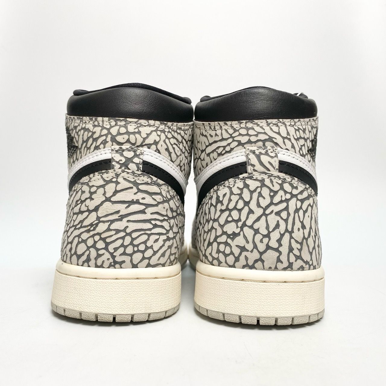  NIKE AIR JORDAN 1 RETRO HIGH OG WHITE CEMENT DZ5485-052 