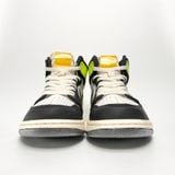  NIKE AIR JORDAN 1 RETRO HIGH OG VOLT GOLD 555088-118 