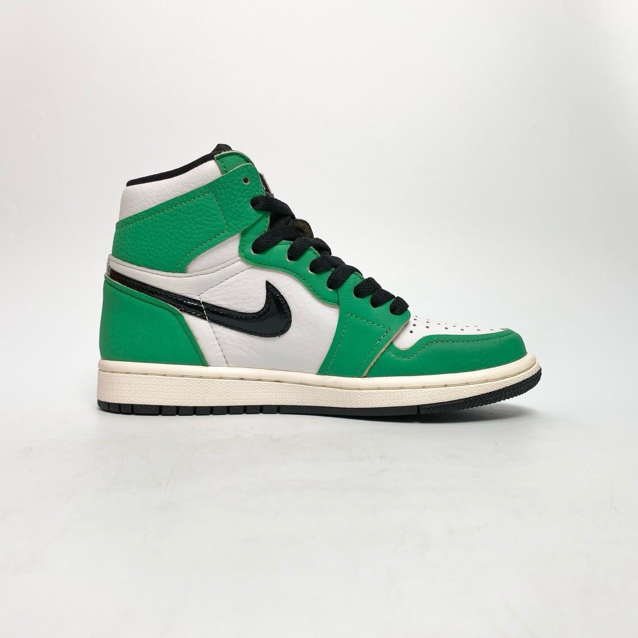  NIKE AIR JORDAN 1 RETRO HIGH LUCKY GREEN (W) DB4612-300 