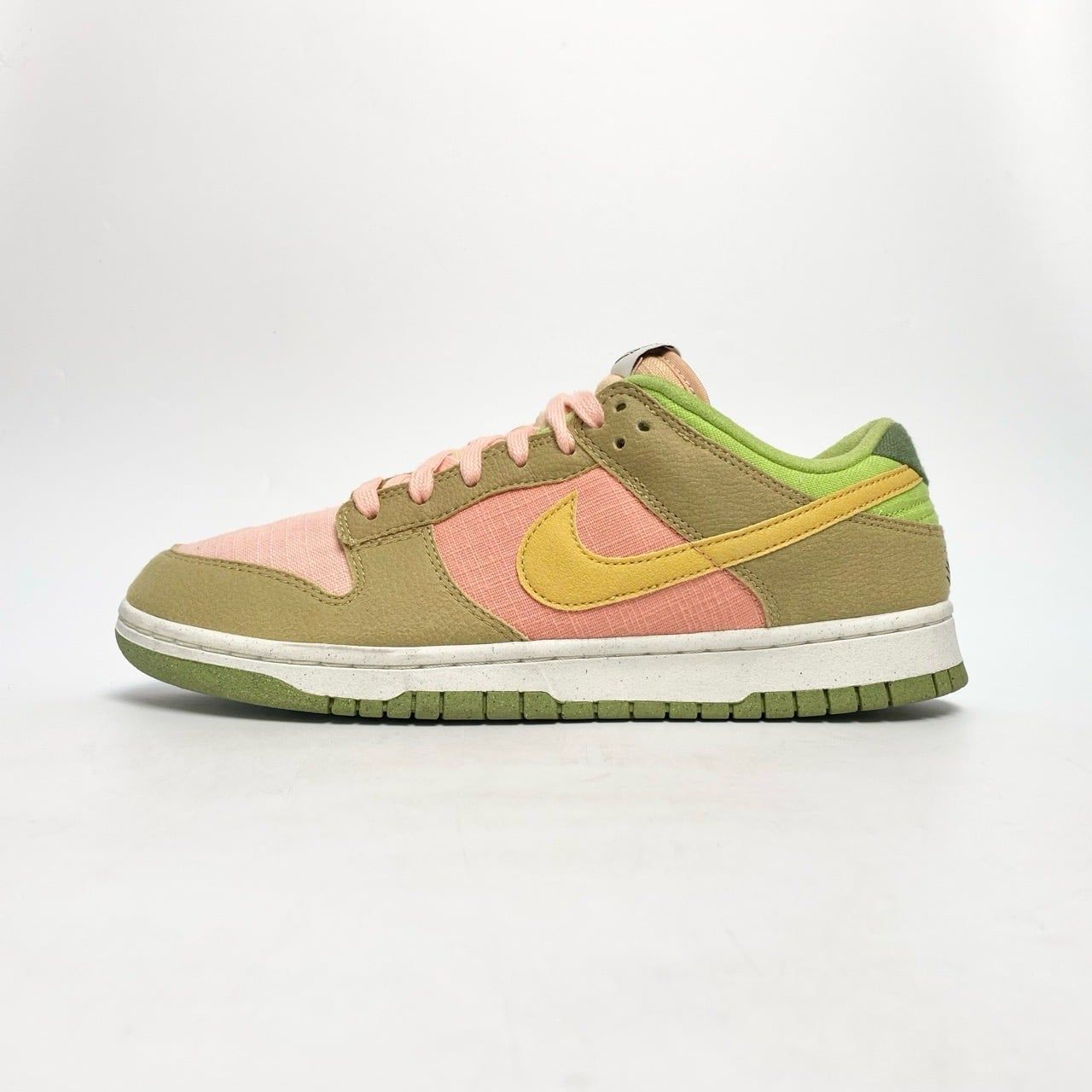  NIKE DUNK LOW SUN CLUB DM0583-800 