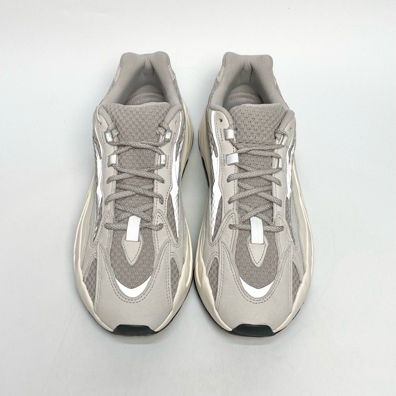  ADIDAS YEEZY BOOST 700 V2 STATIC EF2829 