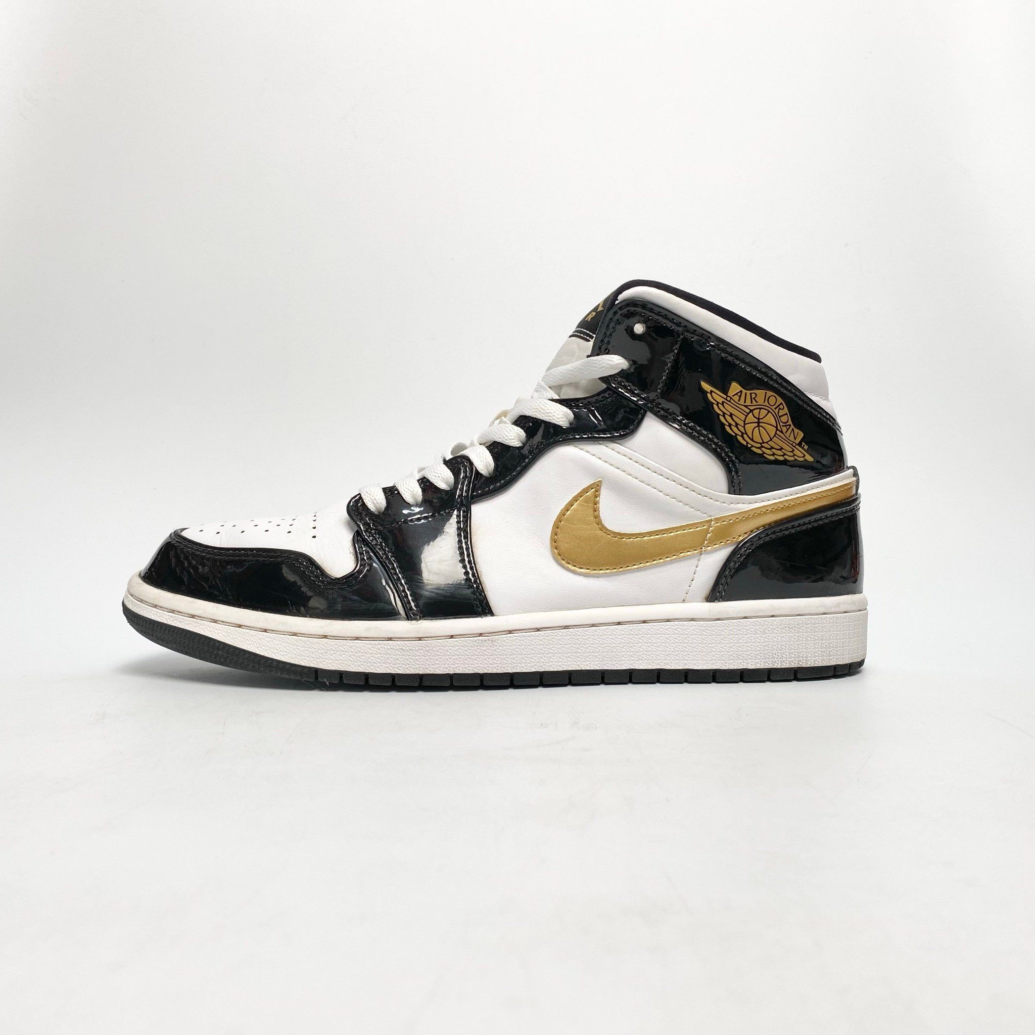  NIKE AIR JORDAN 1 MID PATENT BLACK GOLD 852542-007 