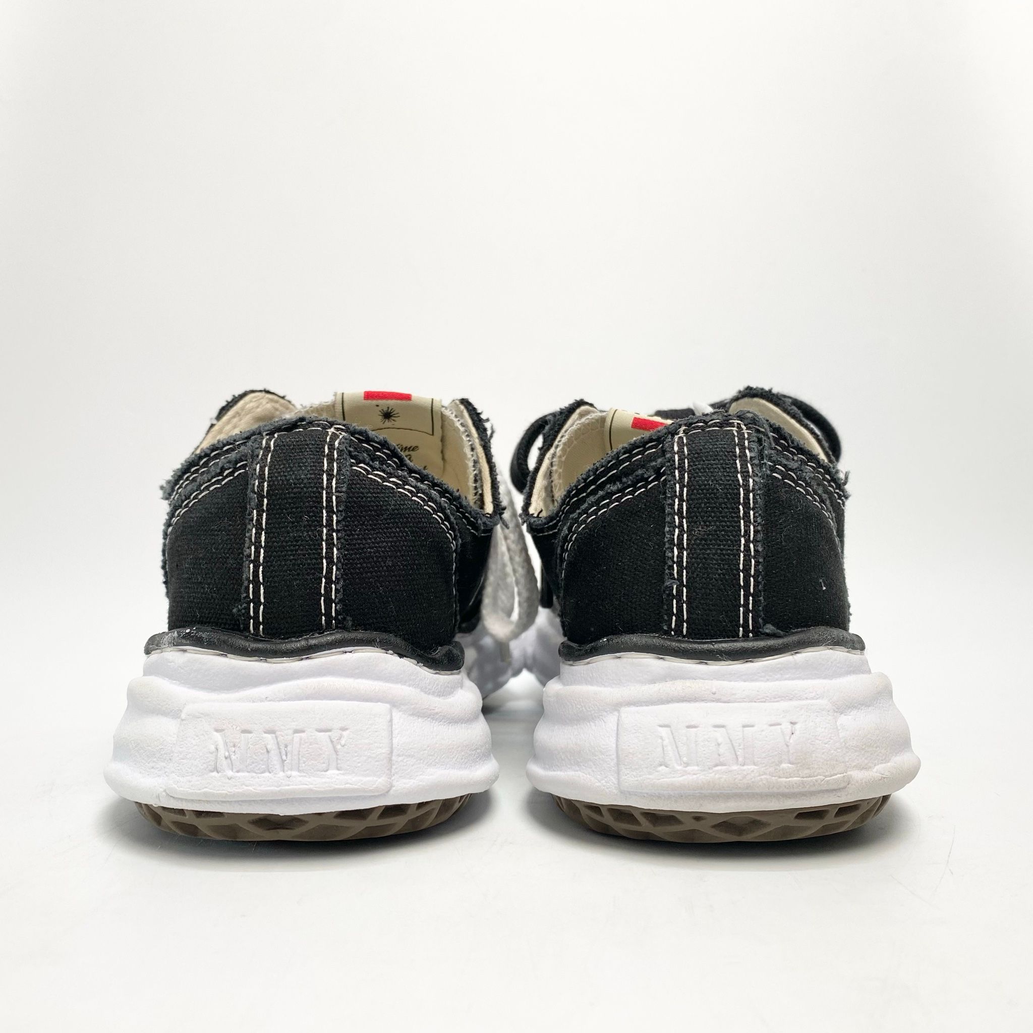  MAISON MIHARA YASUHIRO PETERSON OG SOLE CANVAS LOW BLACK 