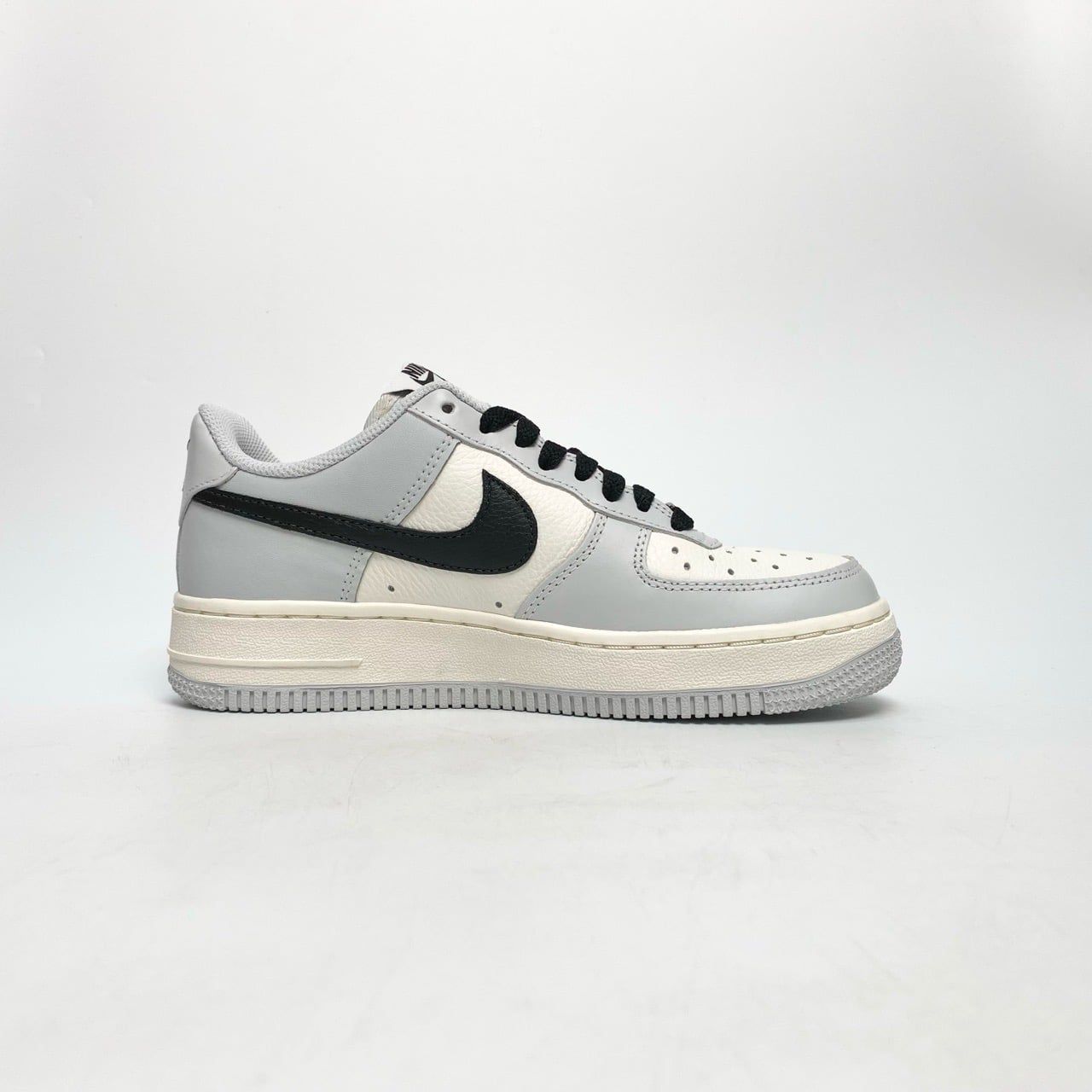  NIKE AIR FORCE 1 LOW ANNIVERSARY EDITION NIKE BY YOU - DO7417-991 