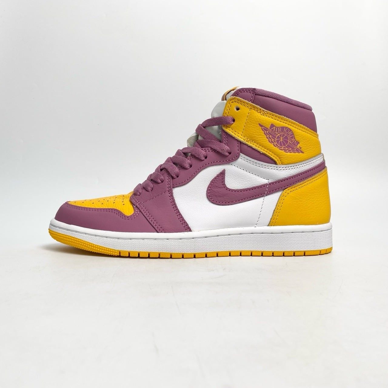  GIÀY NIKE AIR JORDAN 1 RETRO HIGH OG BROTHERHOOD 555088-706 