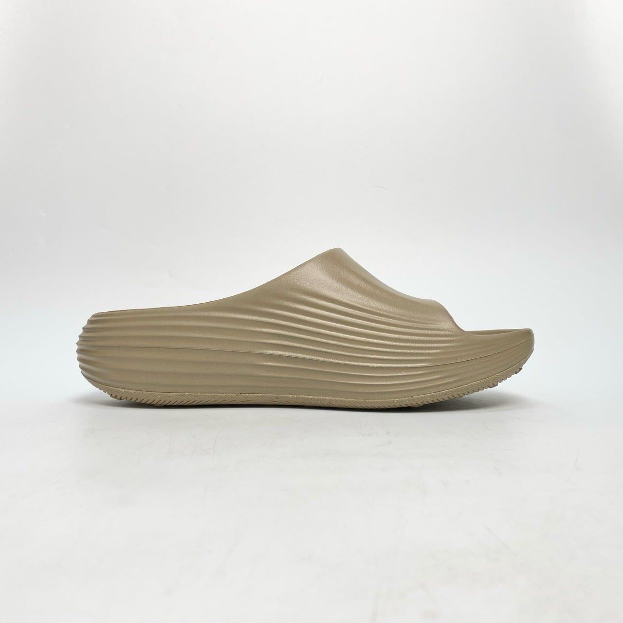  NIKE REACTX REJUVEN8 SLIDE KHAKI HV4479-200 