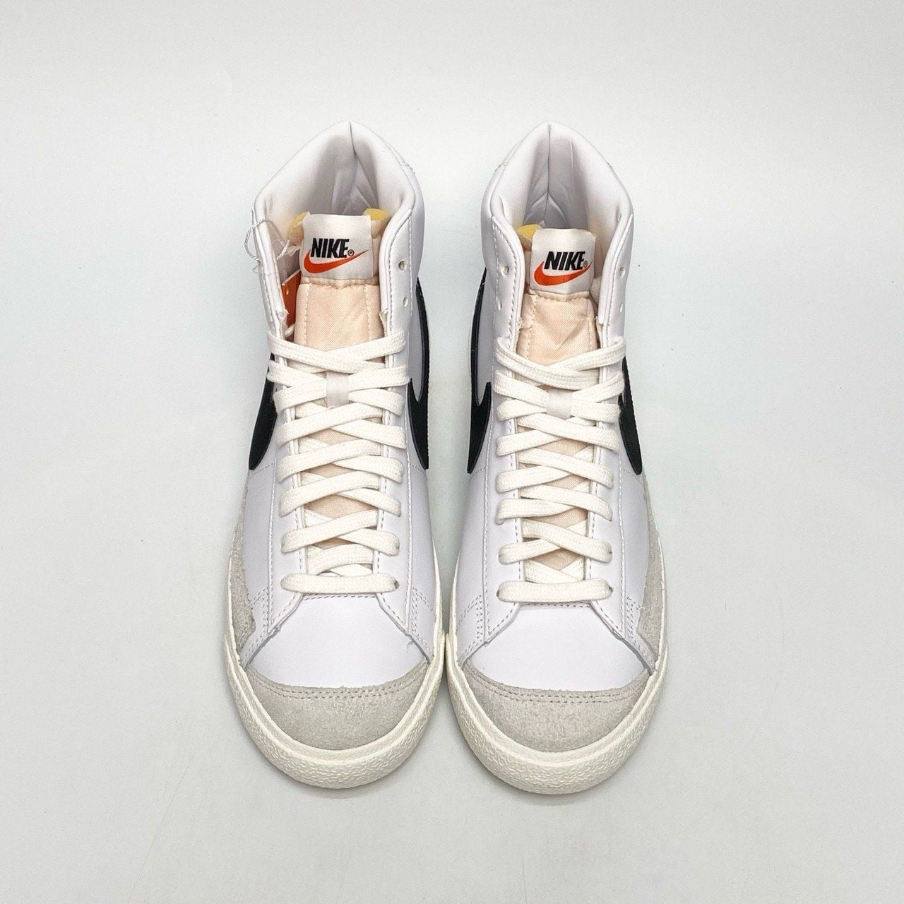  NIKE BLAZER MID ’77 VINTAGE WHITE BLACK BQ6806-100 