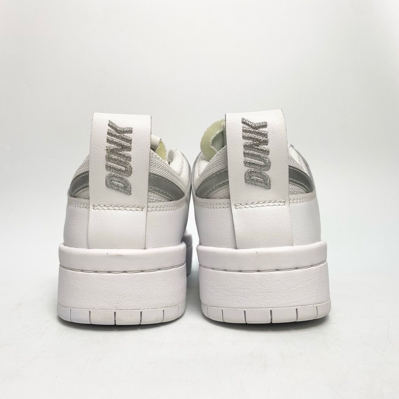  NIKE WMNS DUNK LOW DISRUPT WHITE METALLIC SILVER DJ6226-100 