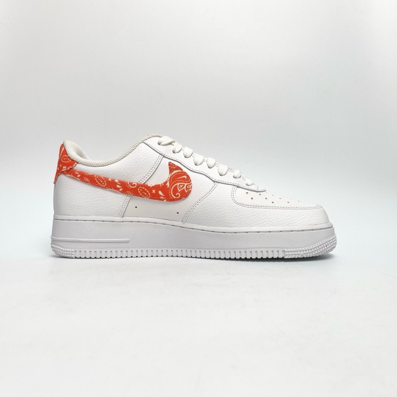  NIKE AIR FORCE 1 LOW ORANGE PAISLEY DJ9942-102 