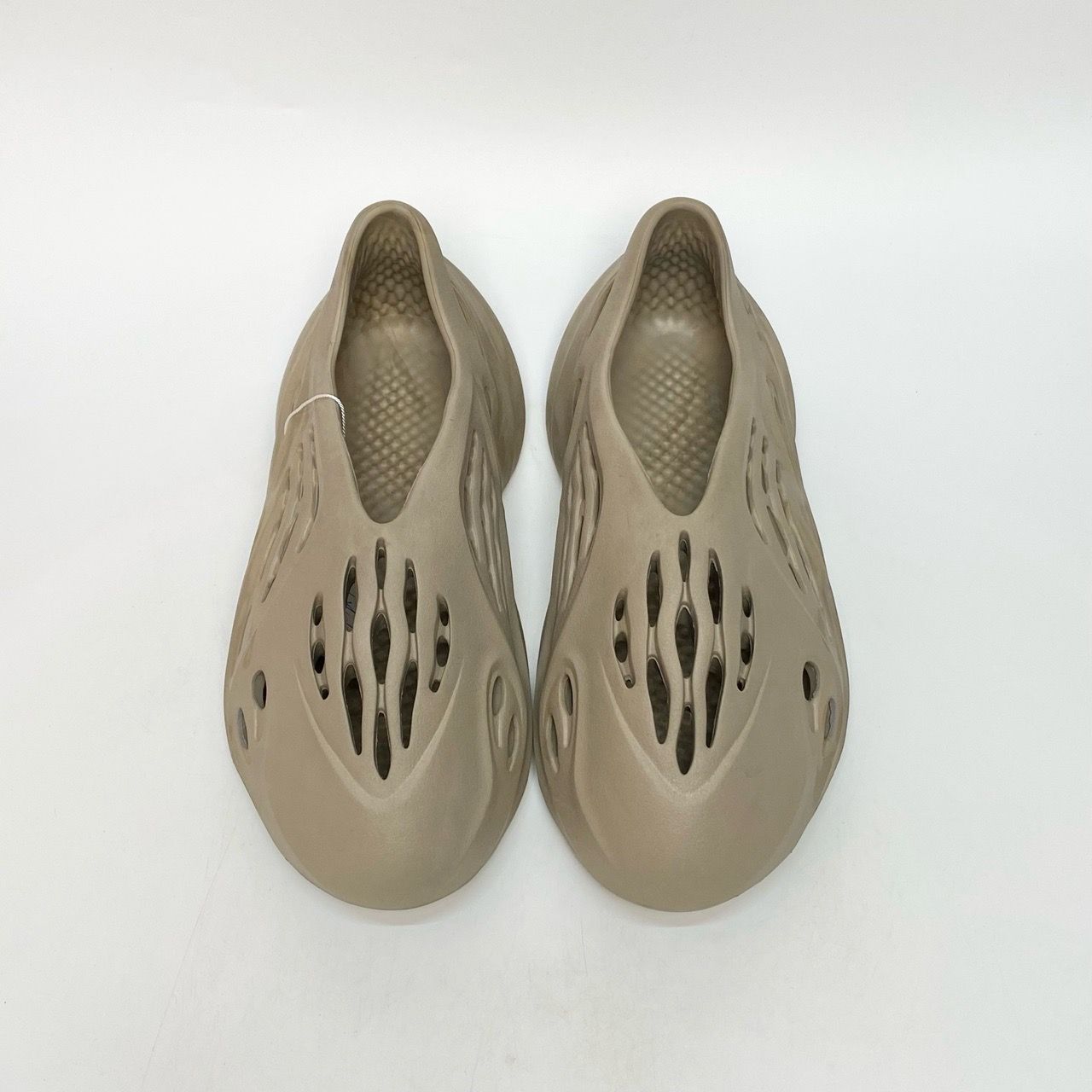  ADIDAS YEEZY FOAM RNNR STONE SAGE GX4472 