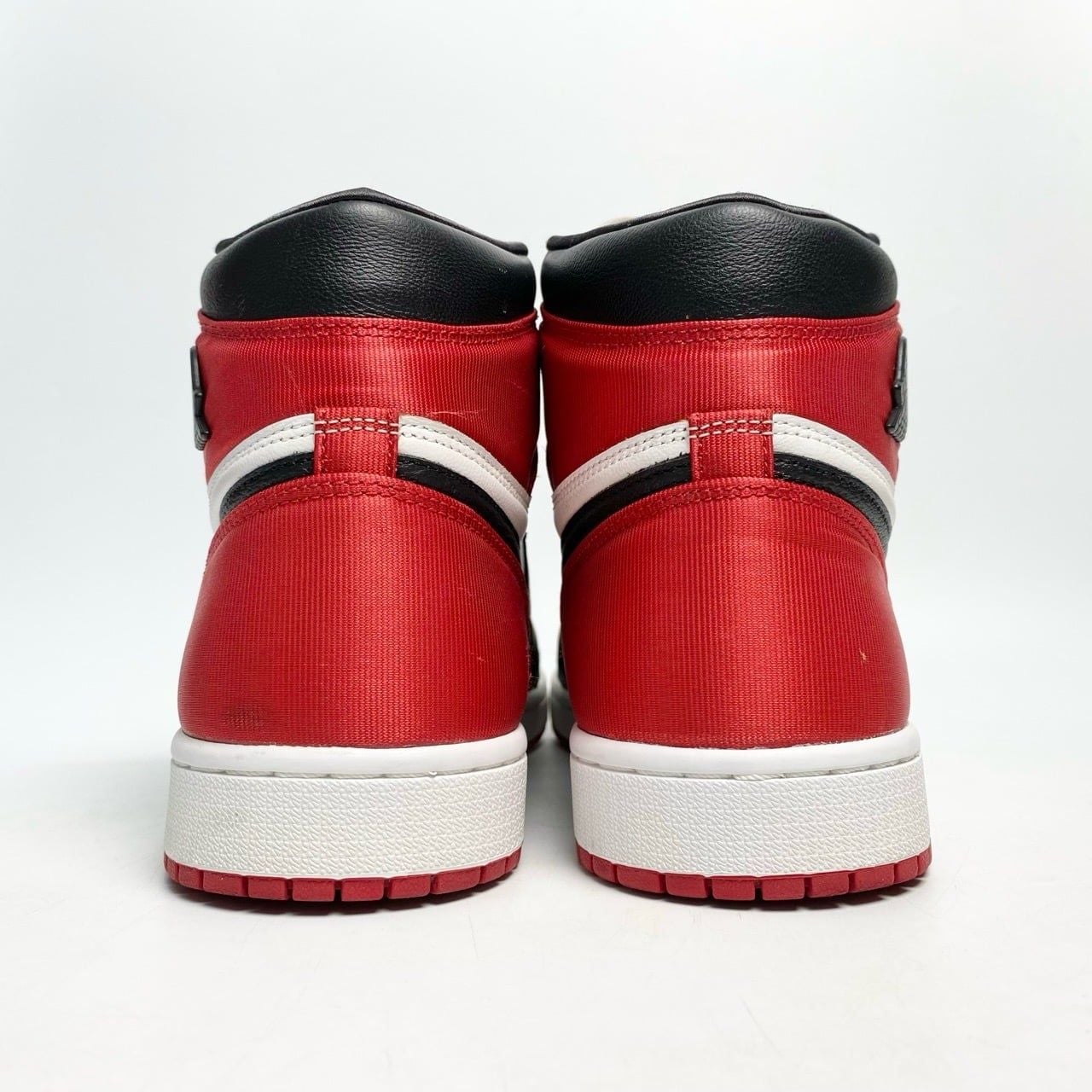  GIÀY NIKE AIR JORDAN 1 RETRO HIGH SATIN BLACK TOE CD0461-016 