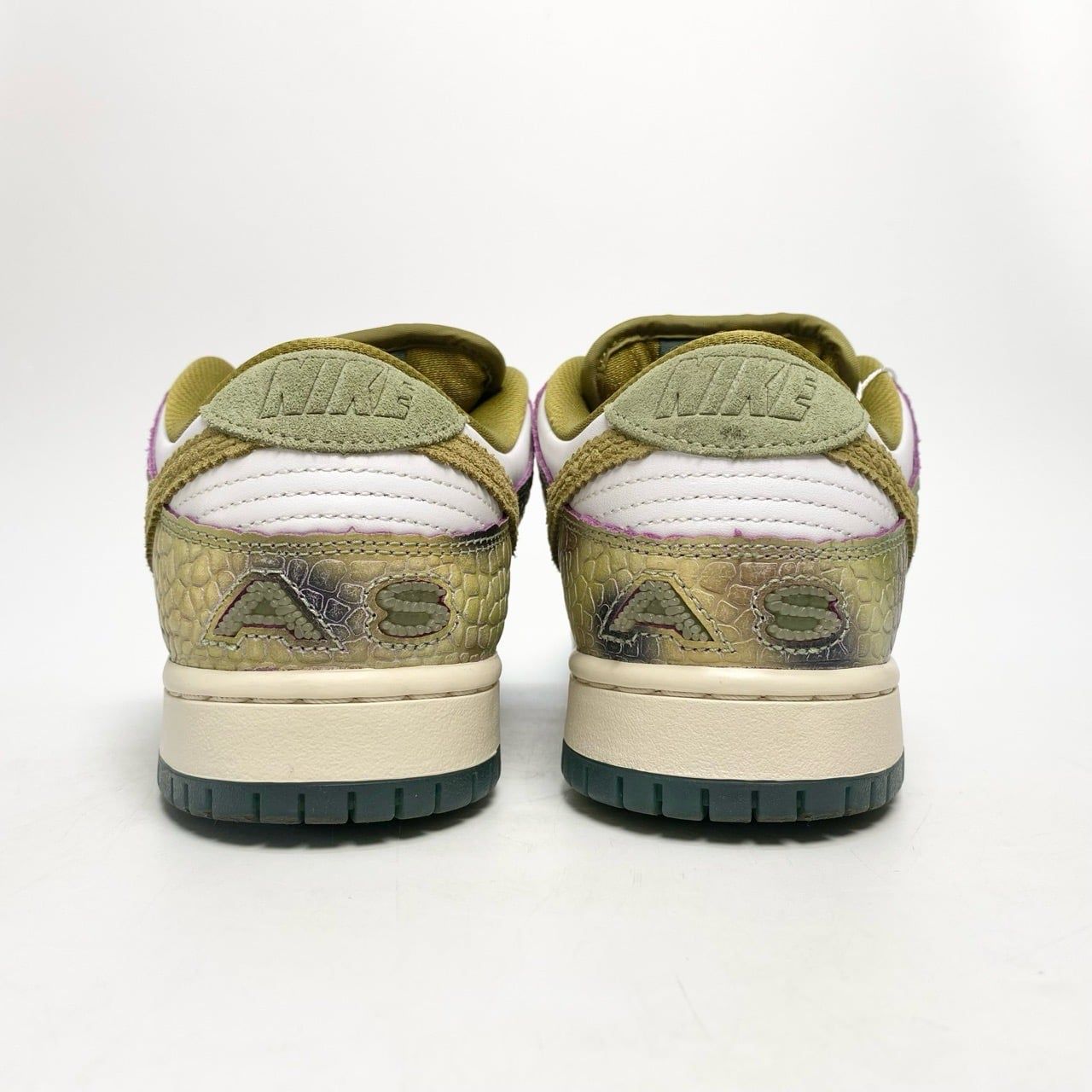  NIKE SB DUNK LOW X ALEXIS SABLONE CHAMELEON HJ3386-300 