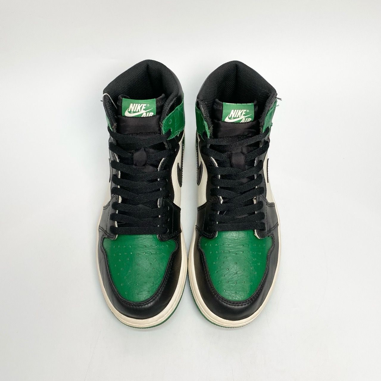  NIKE AIR JORDAN 1 RETRO HIGH OG PINE GREEN 555088-302 