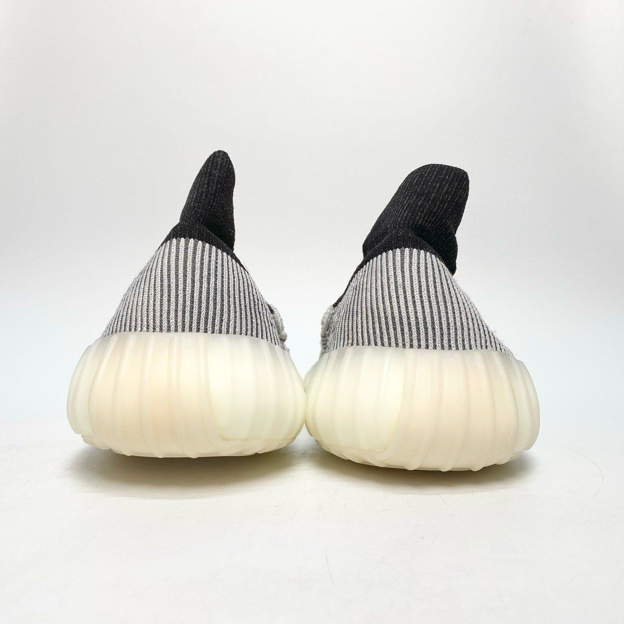  ADIDAS YEEZY 350 V2 CMPCT SLATE PANDA IG9608 