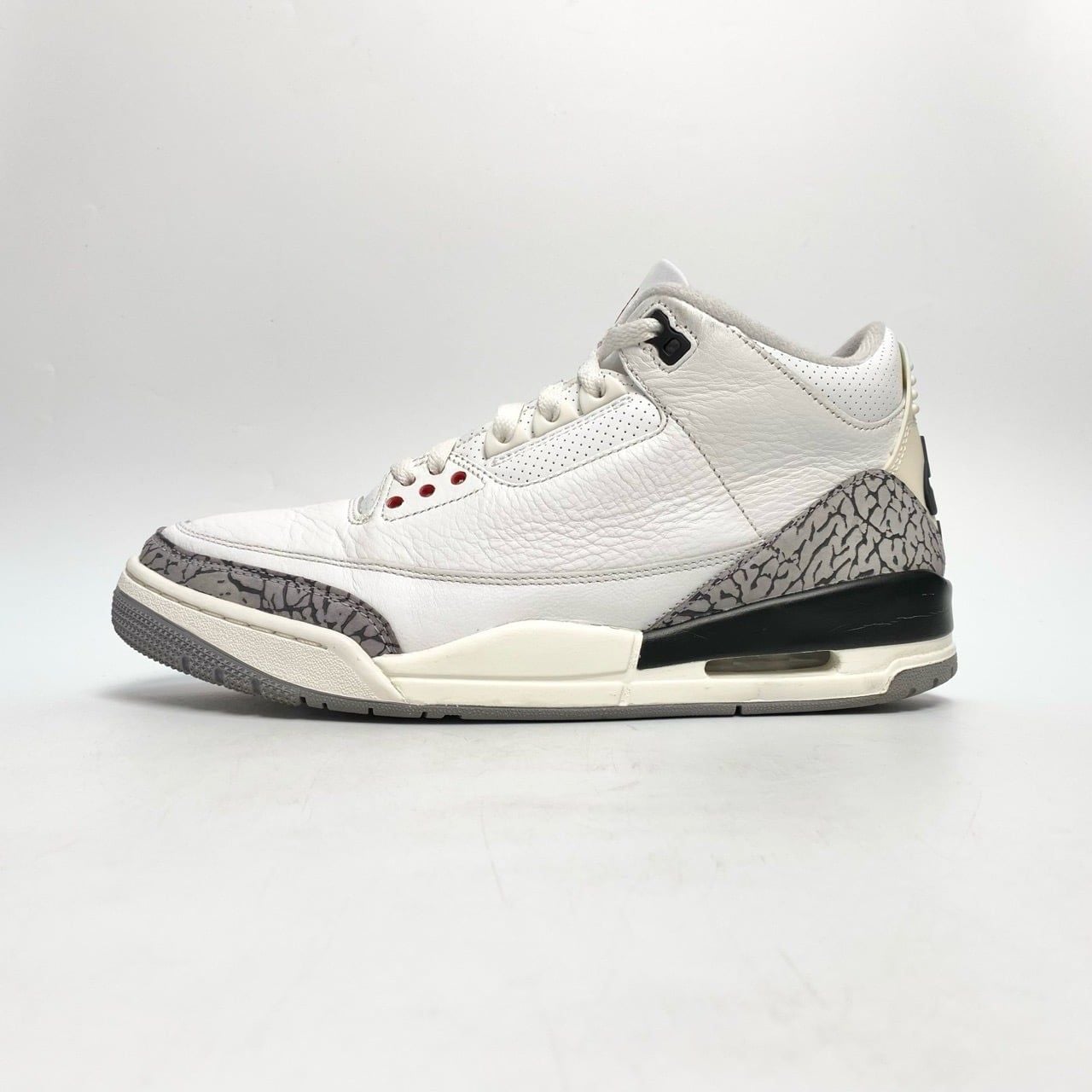  NIKE AIR JORDAN 3 RETRO WHITE CEMENT REIMAGINED DN3707-100 