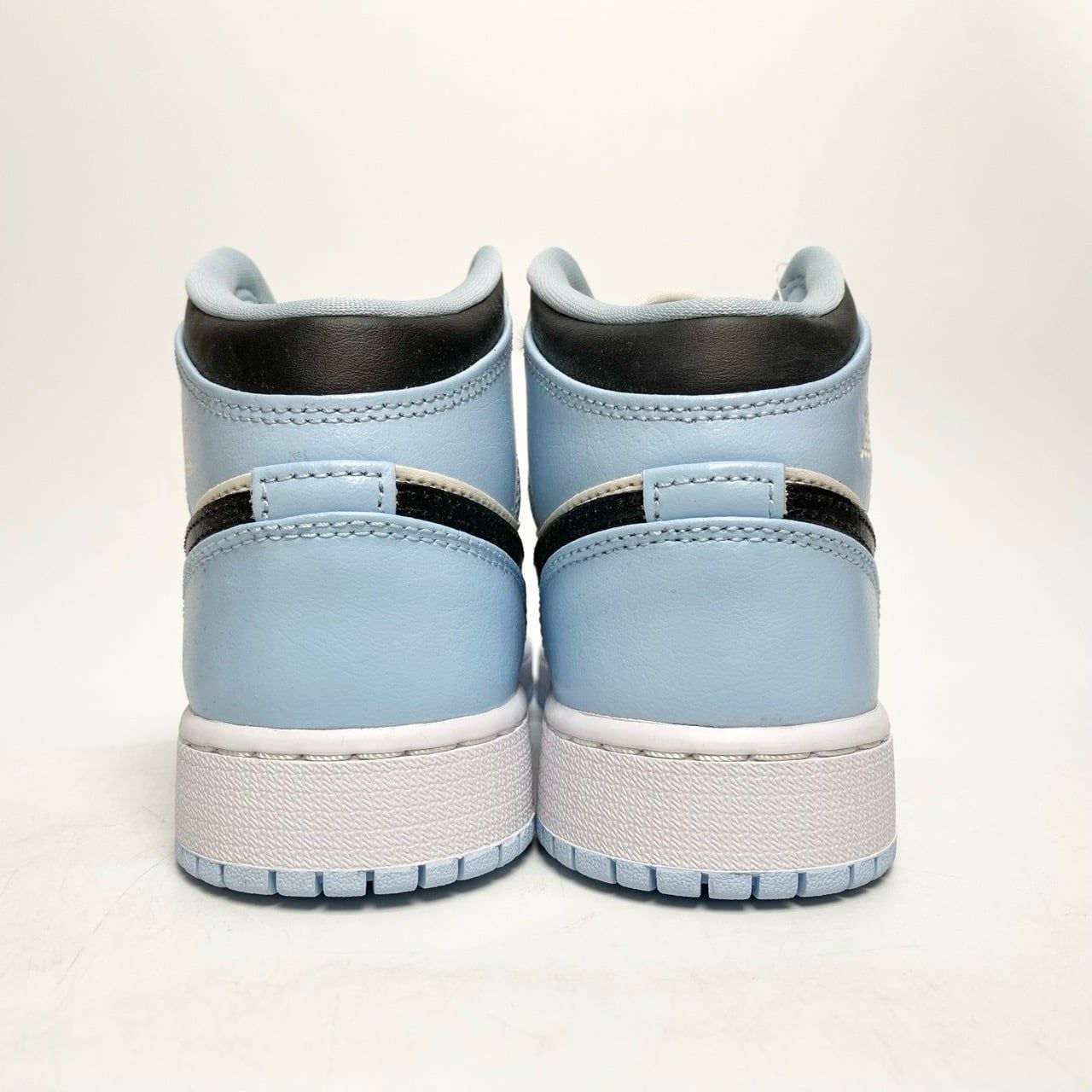  NIKE AIR JORDAN 1 MID GS ICE BLUE 555112-401 