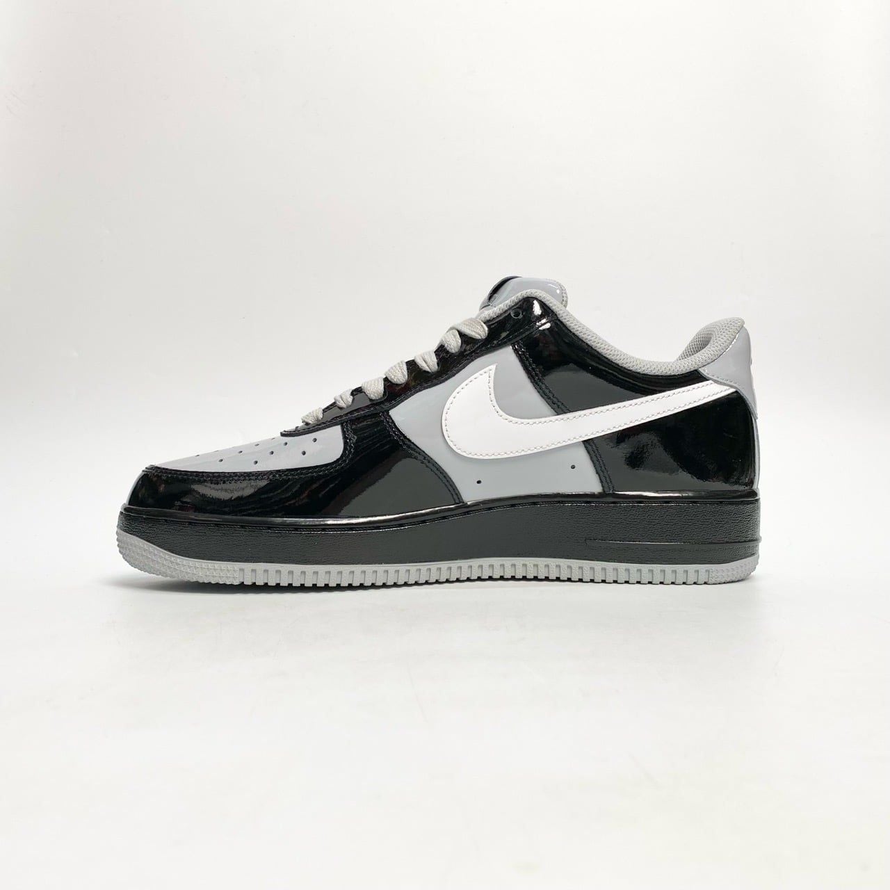 NIKE AIR FORCE 1 LOW CENTRAL CEE BLACK WHITE SMOKE GREY - IO9974-010 