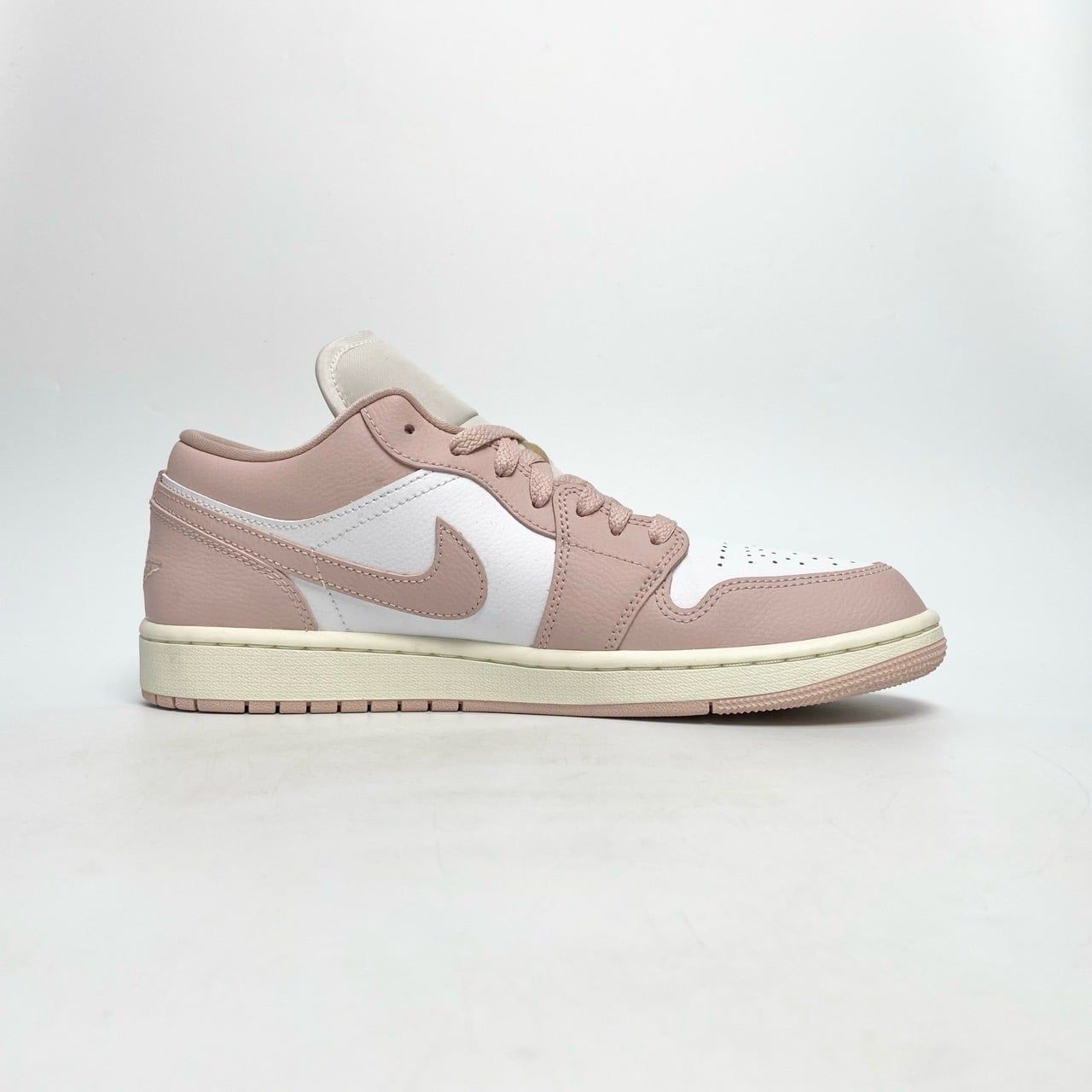  NIKE AIR JORDAN 1 LOW PINK OXFORD DC0774-162 