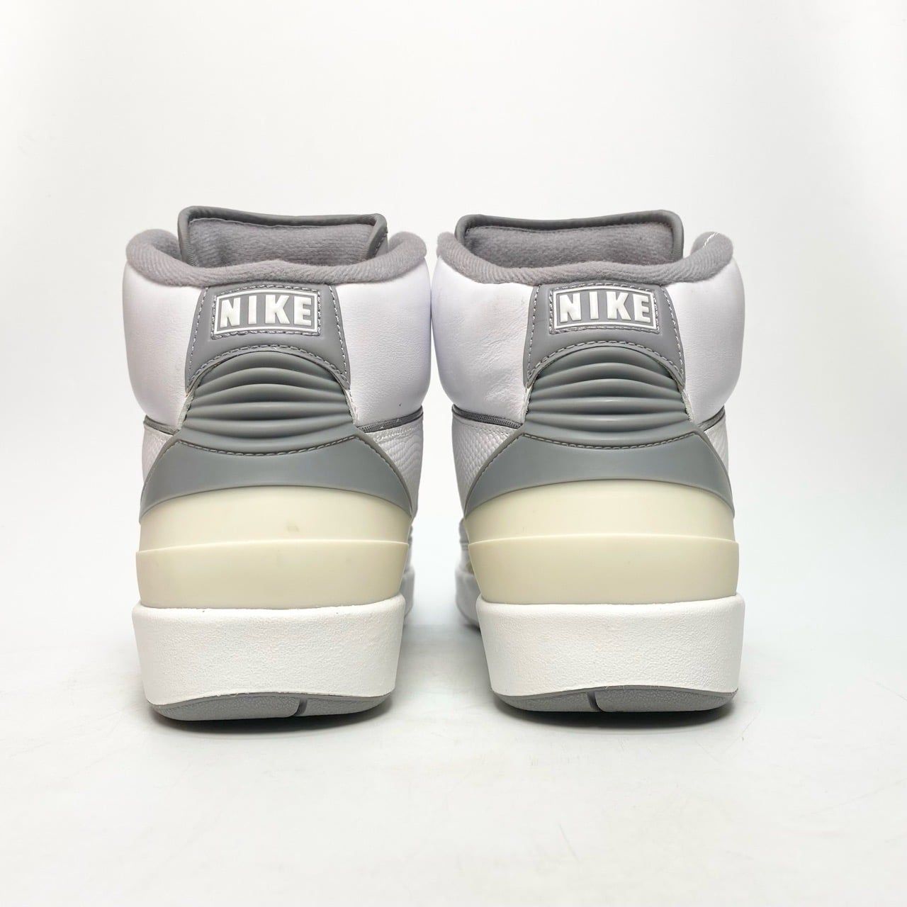  NIKE AIR JORDAN 2 RETRO CEMENT GREY DR8884-100 