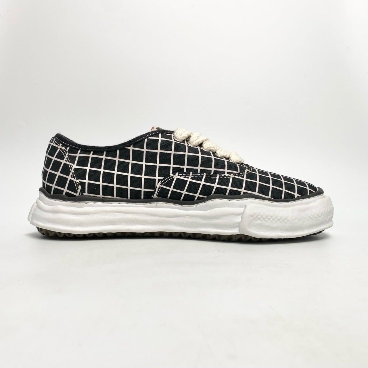  MAISON MIHARA YASUHIRO BAKER OG SOLE CANVAS CHECK LOW-TOP BLACK 