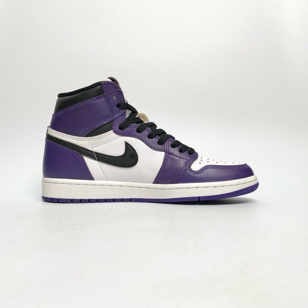  NIKE AIR JORDAN 1 RETRO HIGH OG COURT PURPLE 2.0 555088-500 