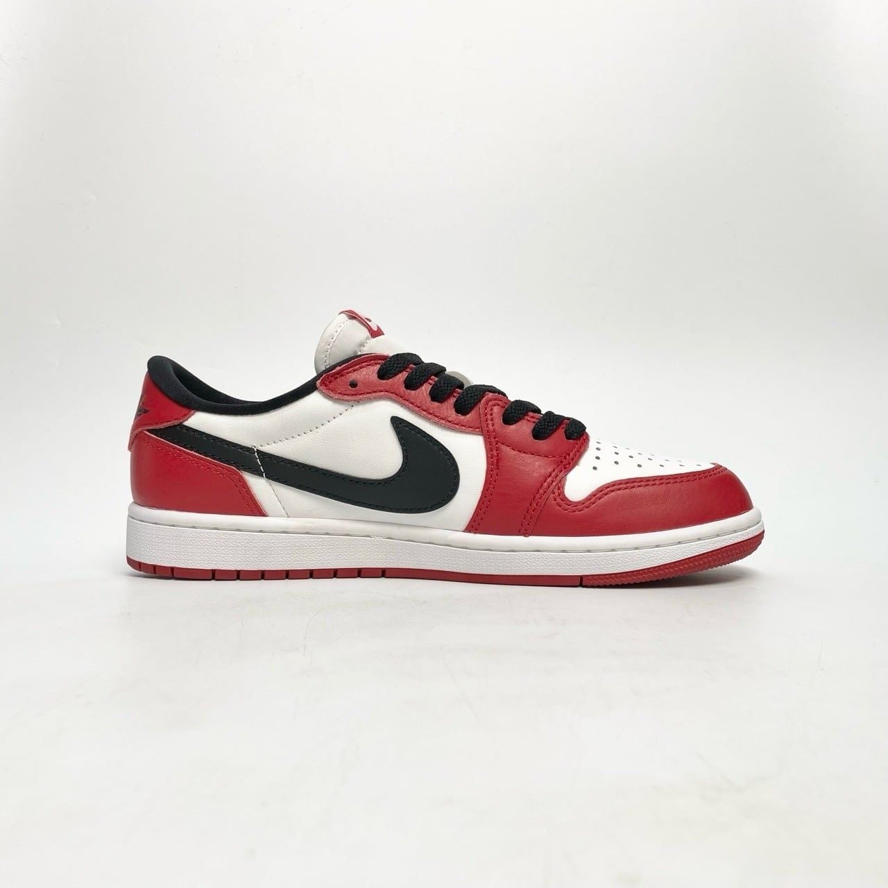  NIKE AIR JORDAN 1 RETRO LOW OG CHICAGO HQ6998-600 