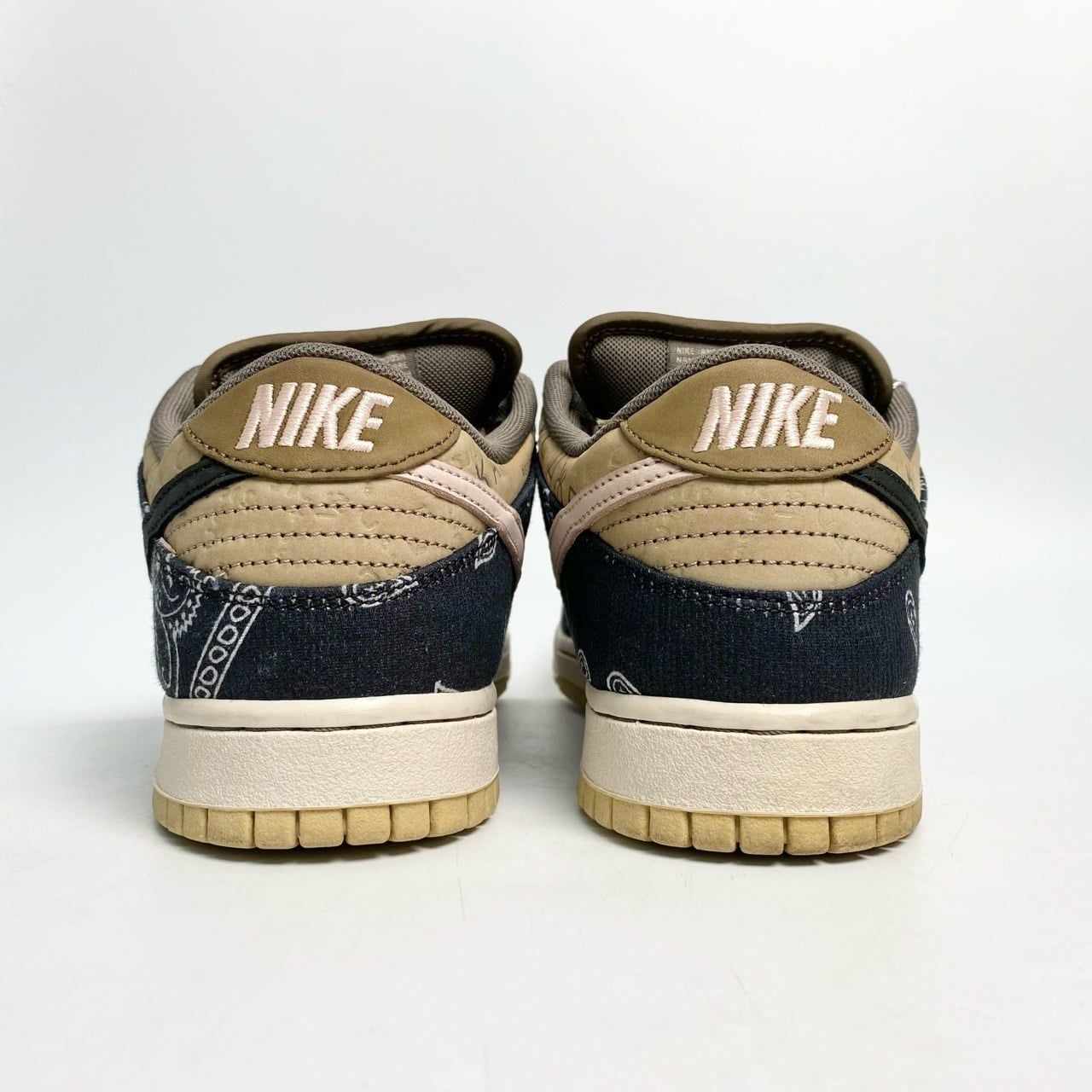  TRAVIS SCOTT X SB DUNK LOW PRM QS CACTUS JACK SPECIAL BOX CT5053-001 