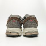  NEW BALANCE 2002R LUNAR NEW YEAR RICH EARTH M2002RLY 