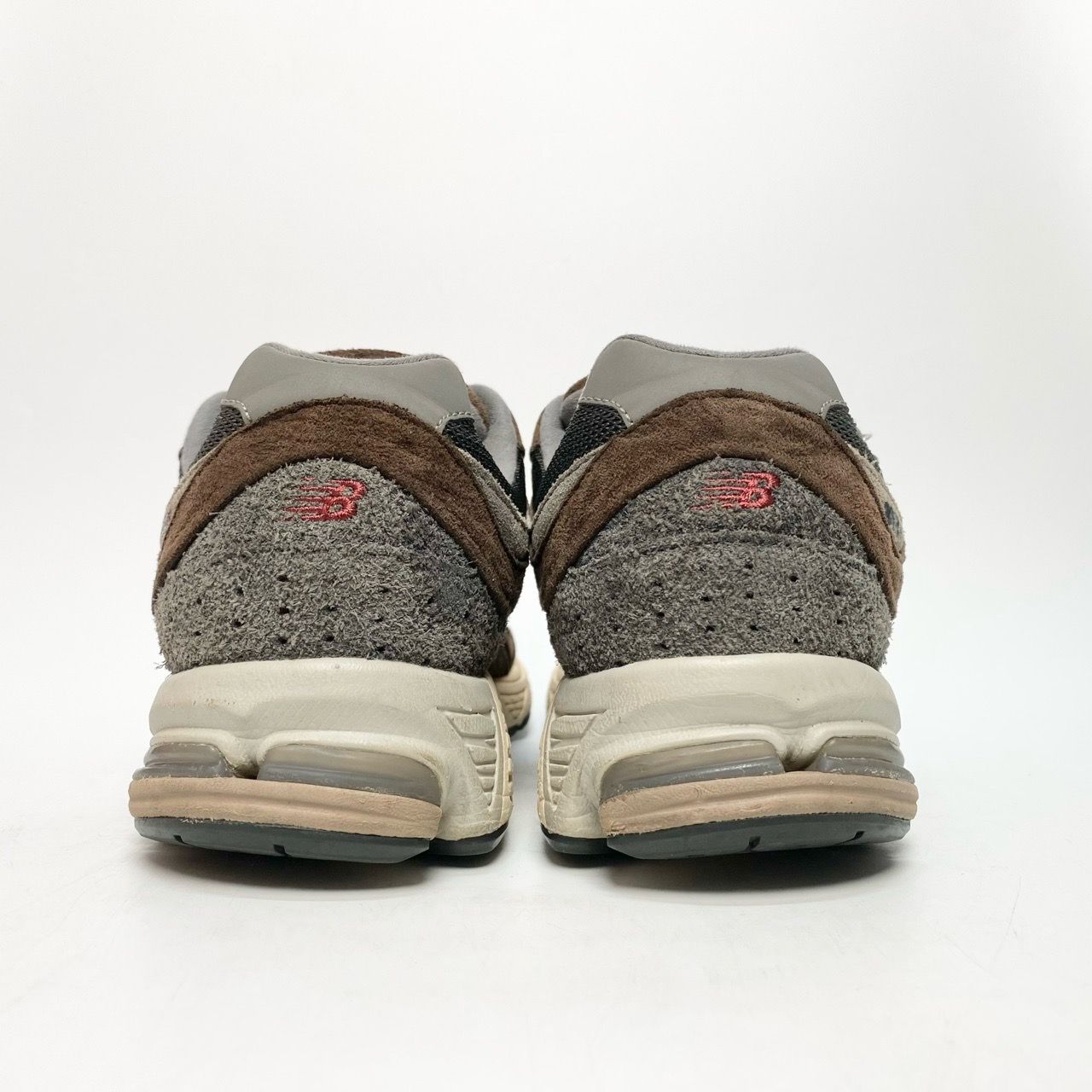  NEW BALANCE 2002R LUNAR NEW YEAR RICH EARTH M2002RLY 