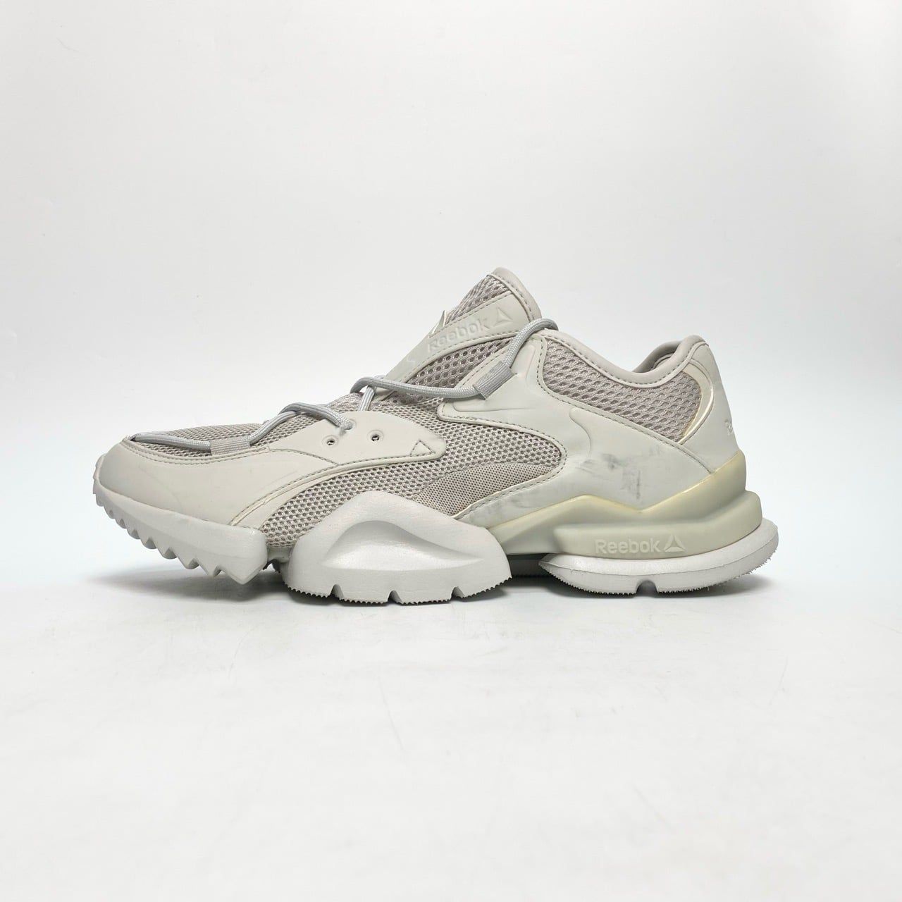  REEBOK RUN.R 96 MONO GREY DV5204 