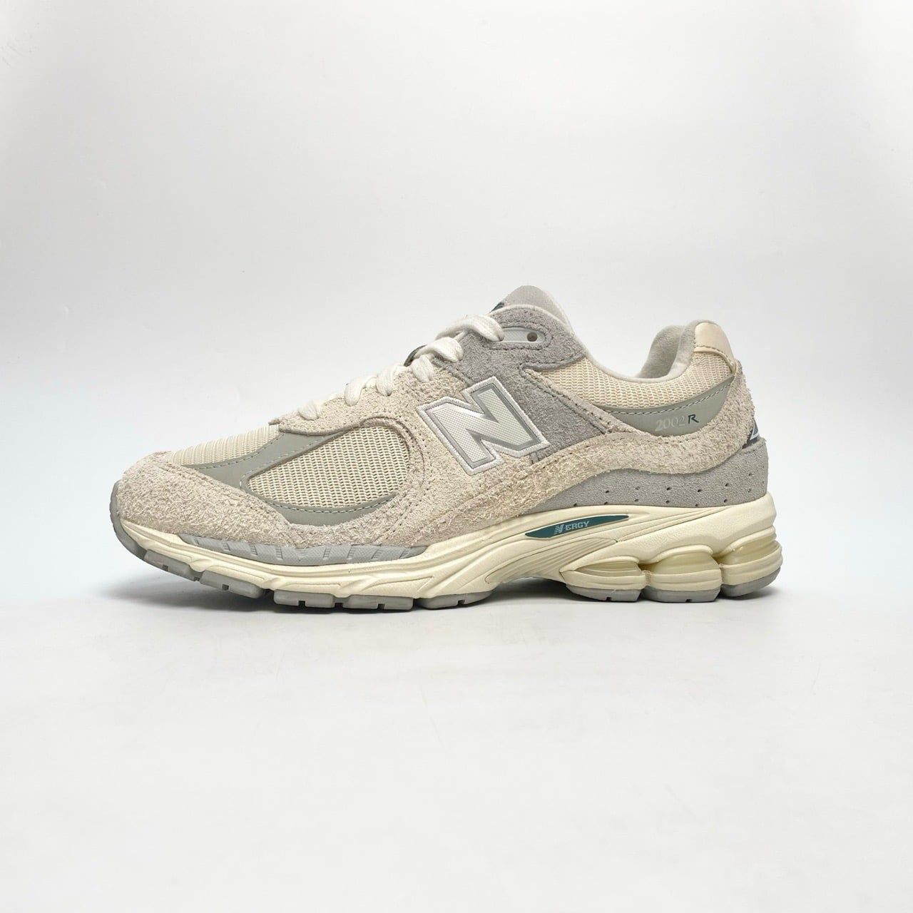  NEW BALANCE 2002R BEIGE GREY M2002REK 