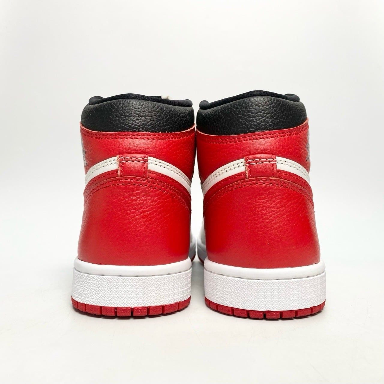  NIKE AIR JORDAN 1 RETRO HIGH OG HERITAGE 555088-161 