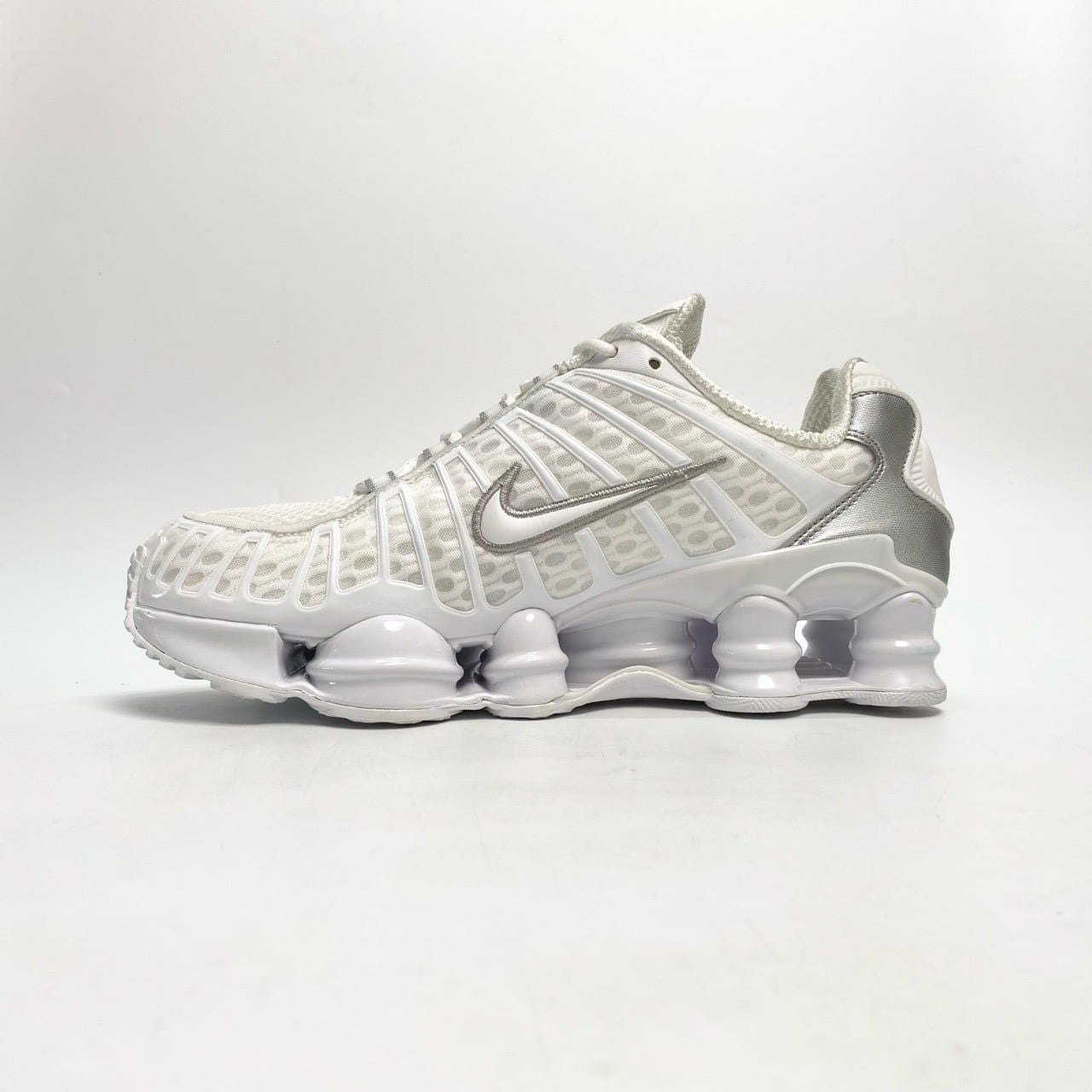  NIKE SHOX TL WHITE METALLIC SILVER AV3595-100 