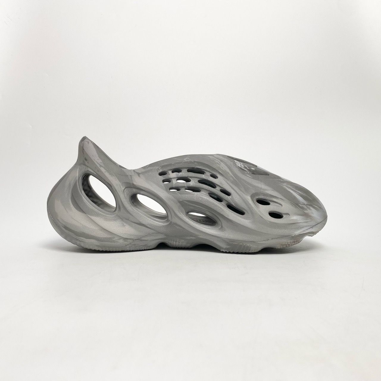  ADIDAS YEEZY FOAM RUNNER MX GRANITE IE4931 